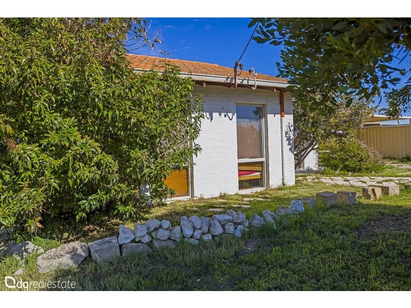 5 Schooner Place, Yanchep WA 6035