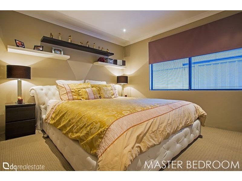 20 Hillsdale Rise, Darch WA 6065