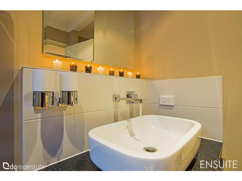 20 Hillsdale Rise, Darch WA 6065