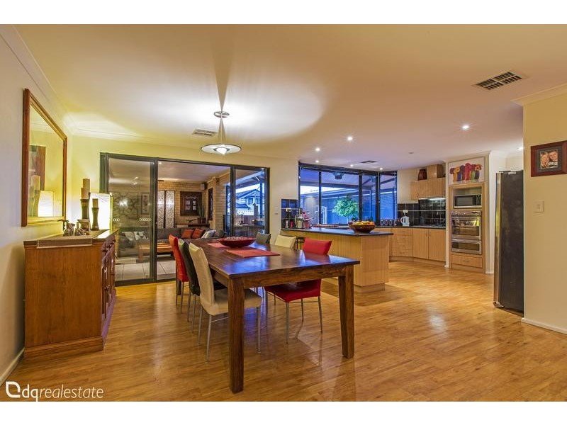 34 Dalecross Avenue, Madeley WA 6065