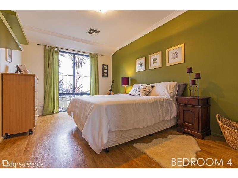 34 Dalecross Avenue, Madeley WA 6065