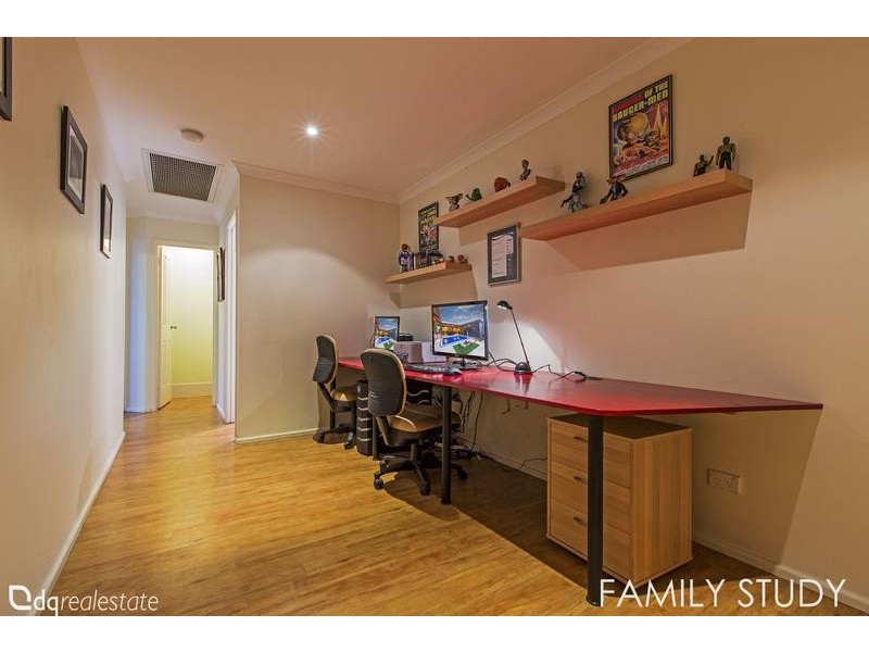 34 Dalecross Avenue, Madeley WA 6065