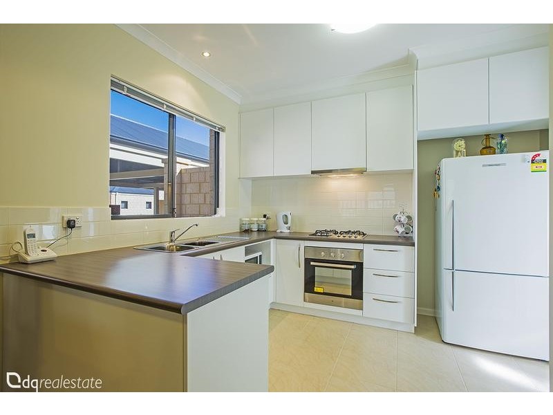 9/243 Timberlane Drive, Woodvale WA 6026