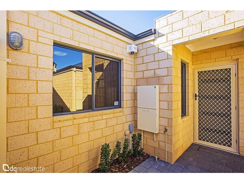 9/243 Timberlane Drive, Woodvale WA 6026
