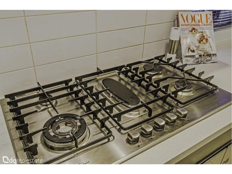 12 Willeroo Chase, Carramar WA 6031