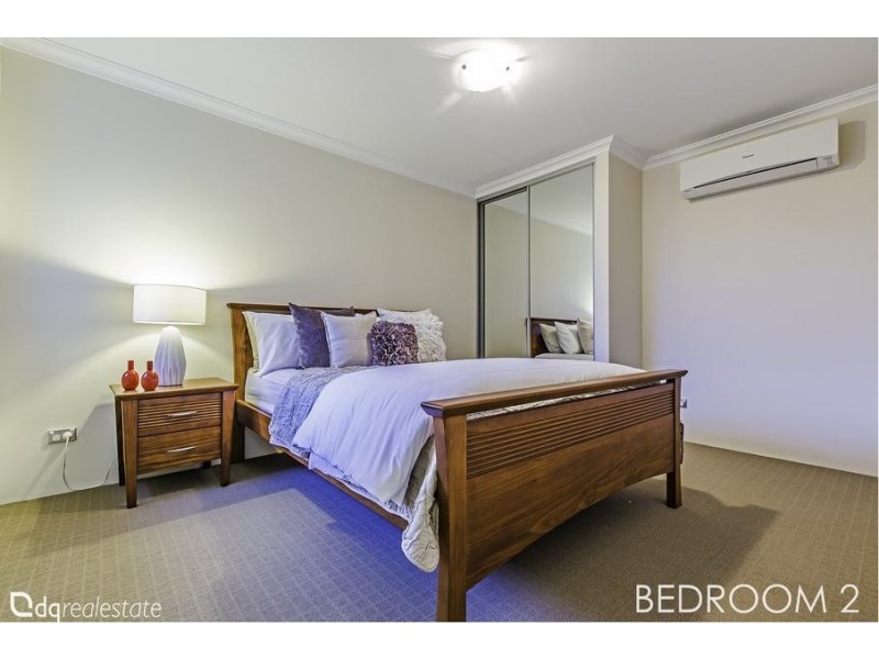 12 Willeroo Chase, Carramar WA 6031