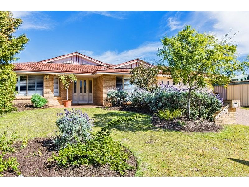 33 Trinity Way, Kingsley WA 6026