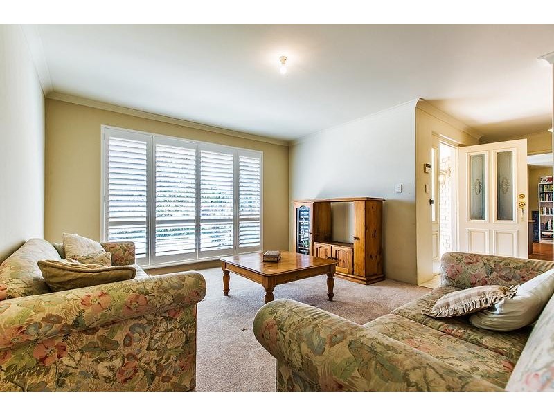 33 Trinity Way, Kingsley WA 6026