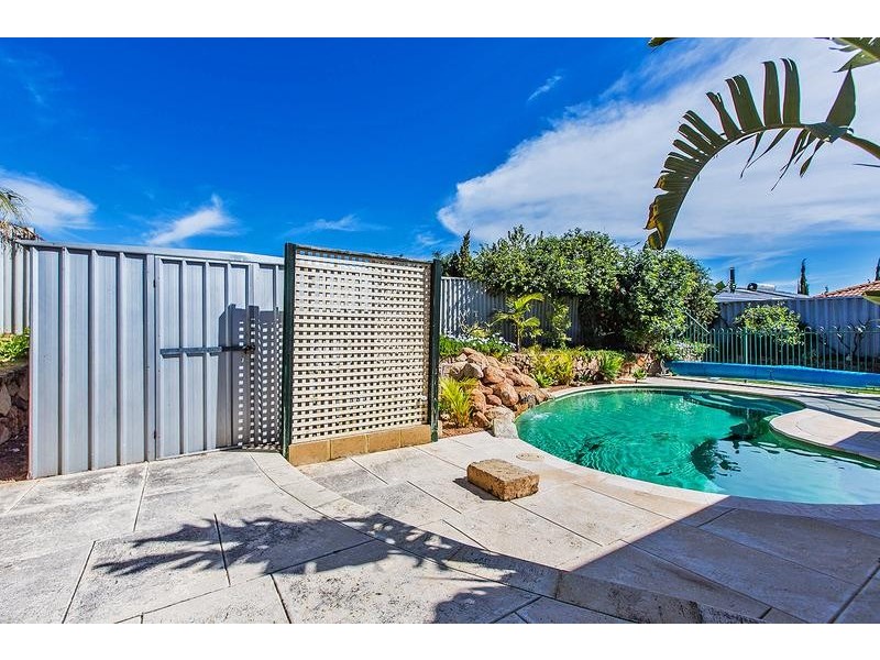 33 Trinity Way, Kingsley WA 6026