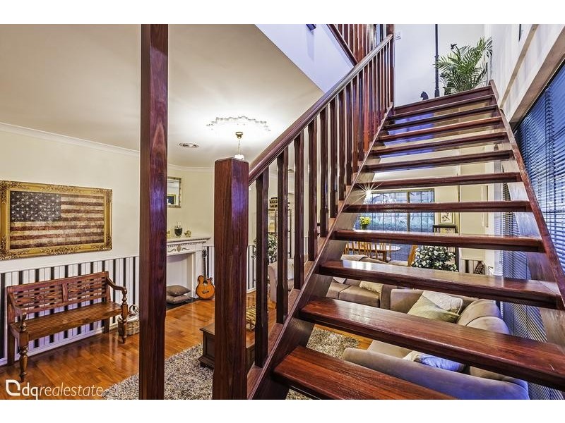 16 Marlandy Court, Woodvale WA 6026