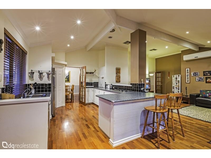 16 Marlandy Court, Woodvale WA 6026