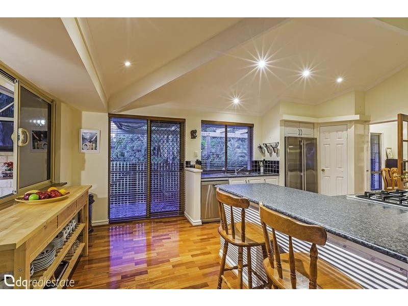 16 Marlandy Court, Woodvale WA 6026