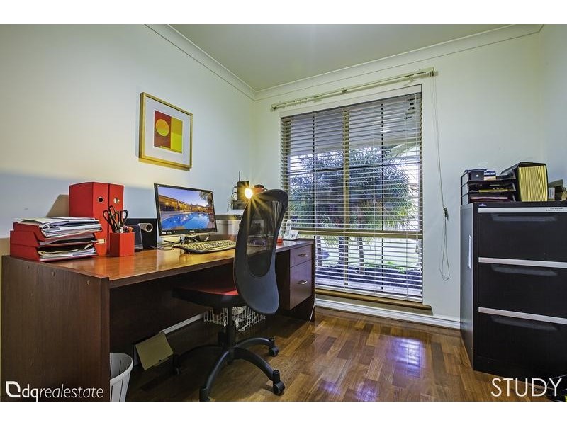 16 Marlandy Court, Woodvale WA 6026