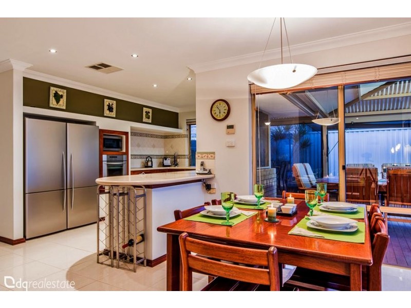76 Dollis Way, Kingsley WA 6026