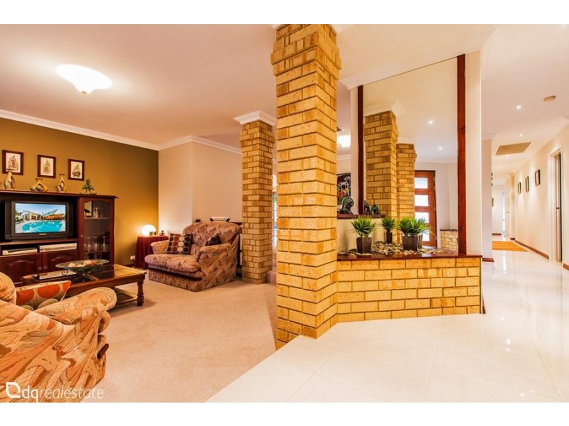76 Dollis Way, Kingsley WA 6026