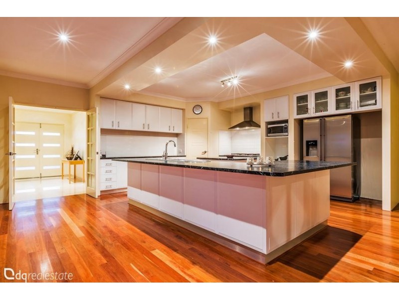 5 Castlebar Way, Darch WA 6065