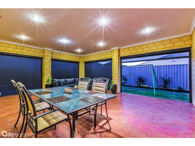 5 Castlebar Way, Darch WA 6065