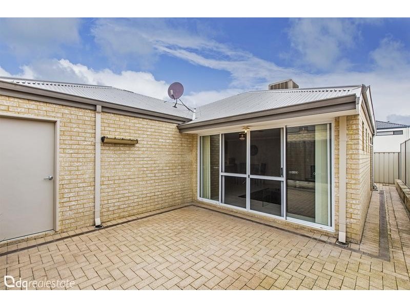 1 Bloomer Lane, Tapping WA 6065