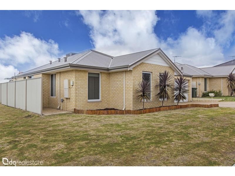 1 Bloomer Lane, Tapping WA 6065