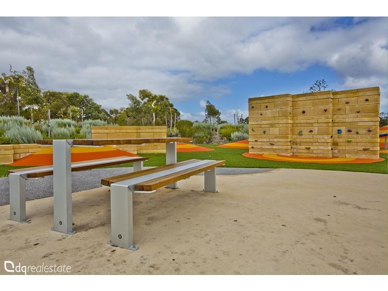 3 Bagatelle Road, Landsdale WA 6065