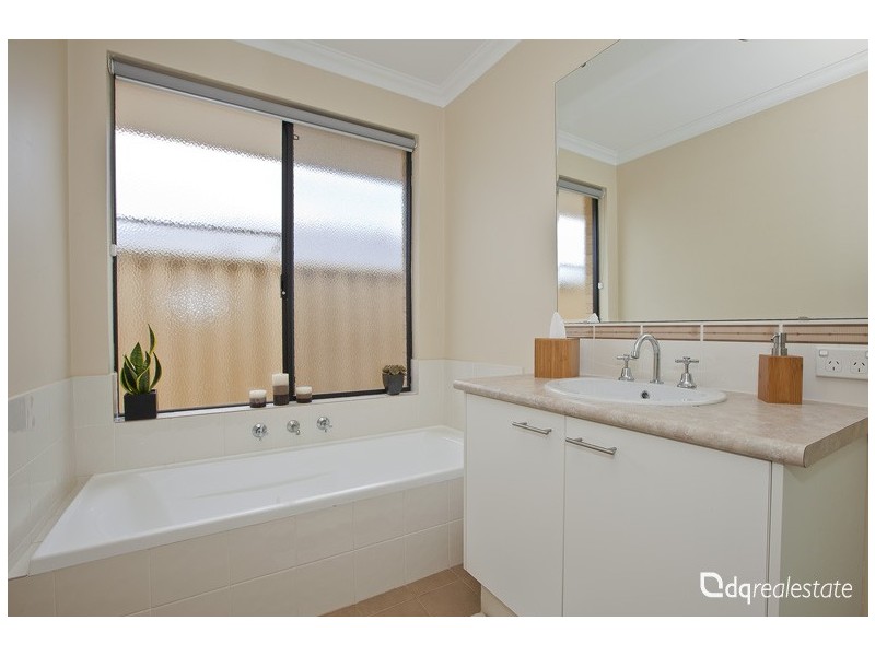 108 Ashley Road, Tapping WA 6065