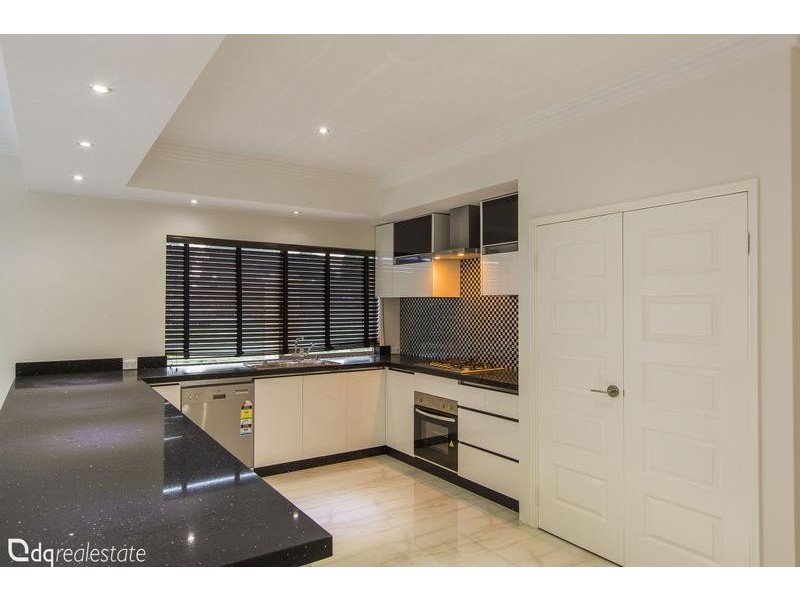 2 Cruiser Turn, Landsdale WA 6065