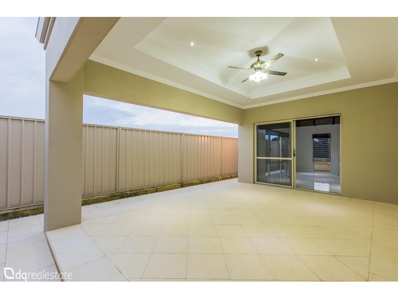 2 Cruiser Turn, Landsdale WA 6065