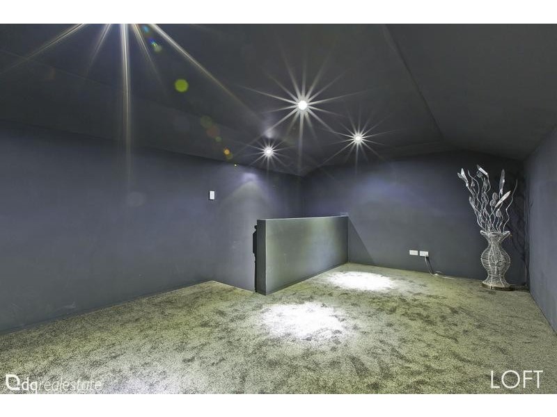 2 Cruiser Turn, Landsdale WA 6065