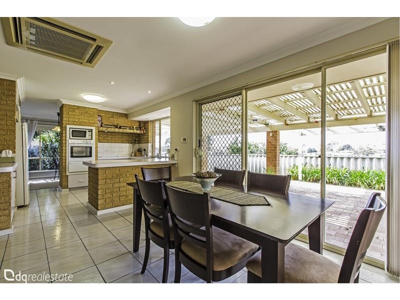 12 Trinity Way, Kingsley WA 6026