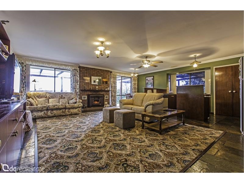 40 Stillwater Way, Edgewater WA 6027