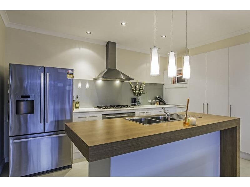 34 Babylon Bend, Landsdale WA 6065