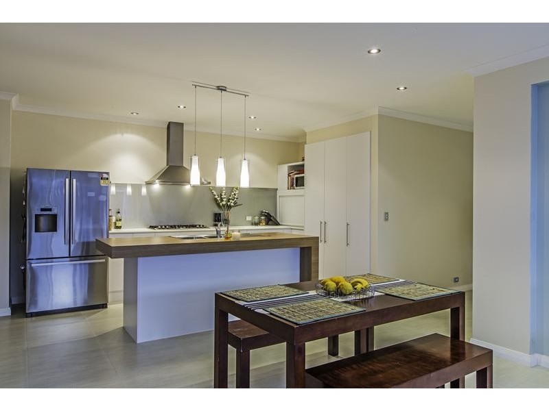 34 Babylon Bend, Landsdale WA 6065