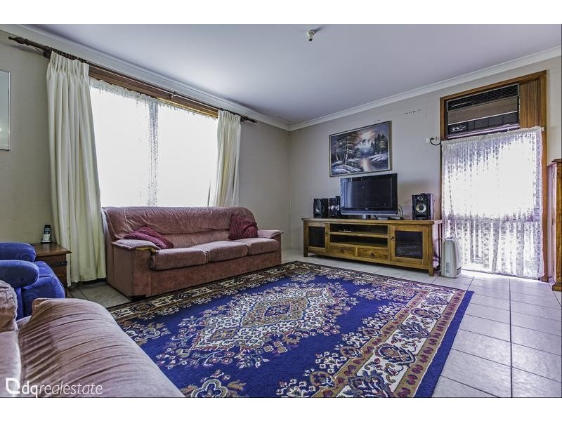 3 Harkins Street, Westminster WA 6061