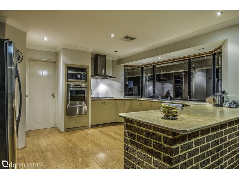 6 Macdermott Parade, Darch WA 6065