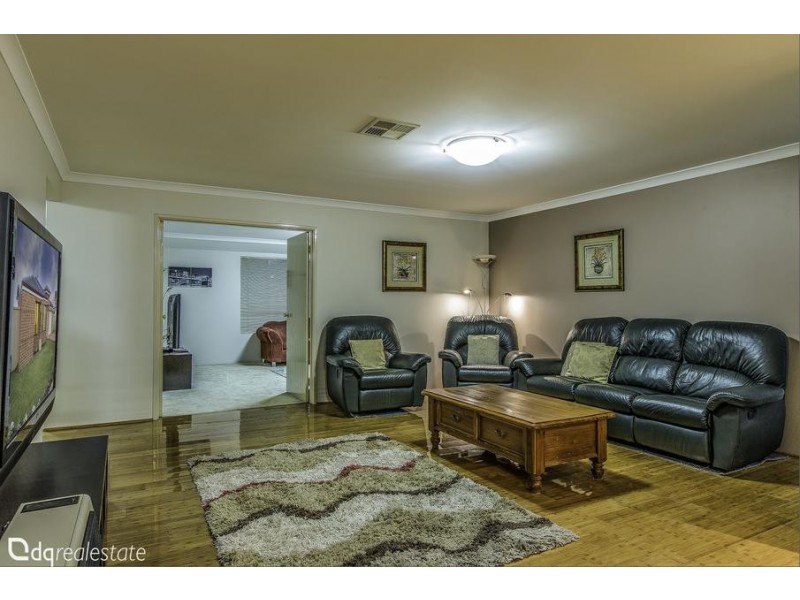 6 Macdermott Parade, Darch WA 6065