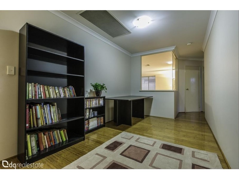 6 Macdermott Parade, Darch WA 6065