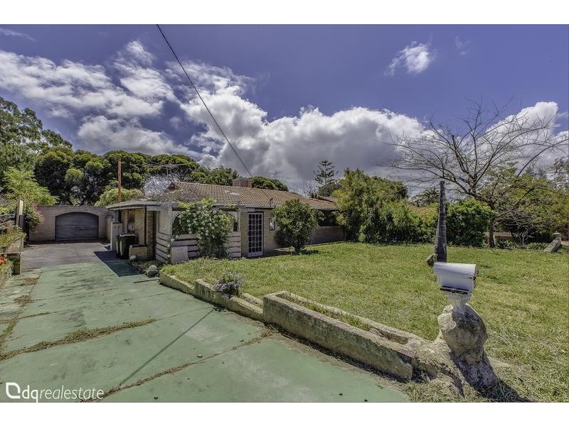 23 Arawa Place, Craigie WA 6025