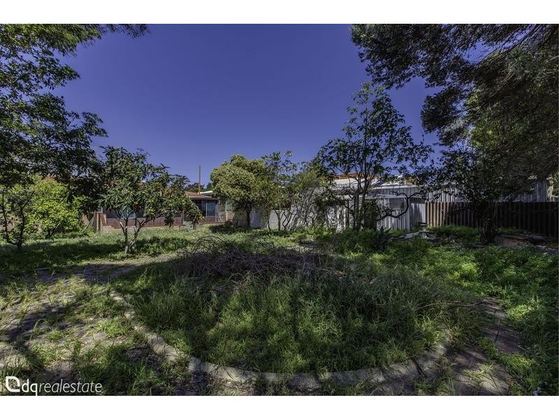 23 Arawa Place, Craigie WA 6025