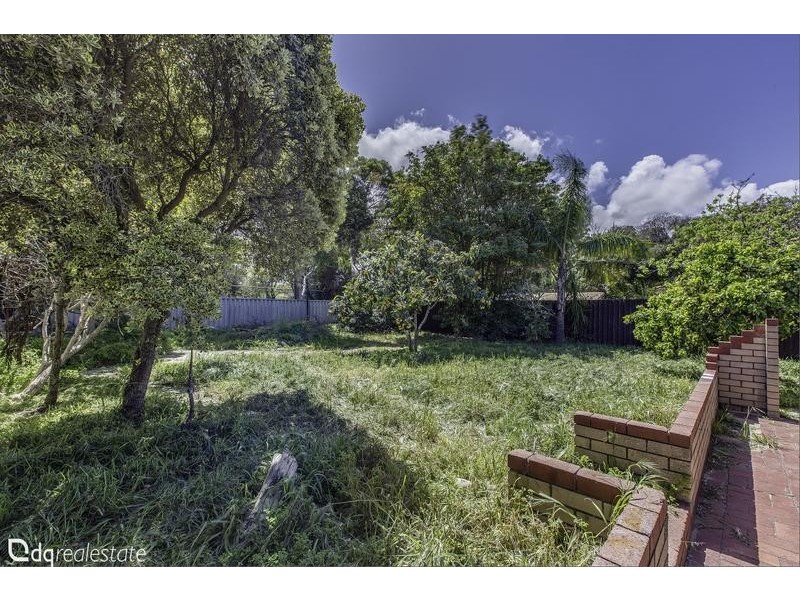 23 Arawa Place, Craigie WA 6025