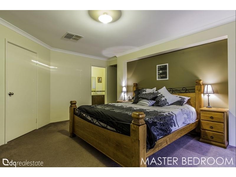 10 Ginsburg Turn, Tapping WA 6065