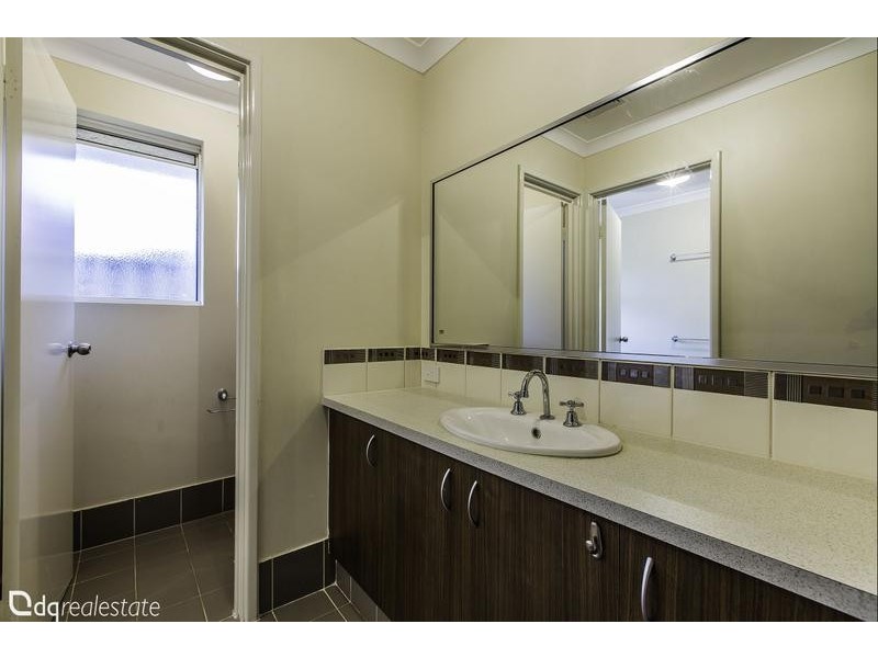 10 Ginsburg Turn, Tapping WA 6065