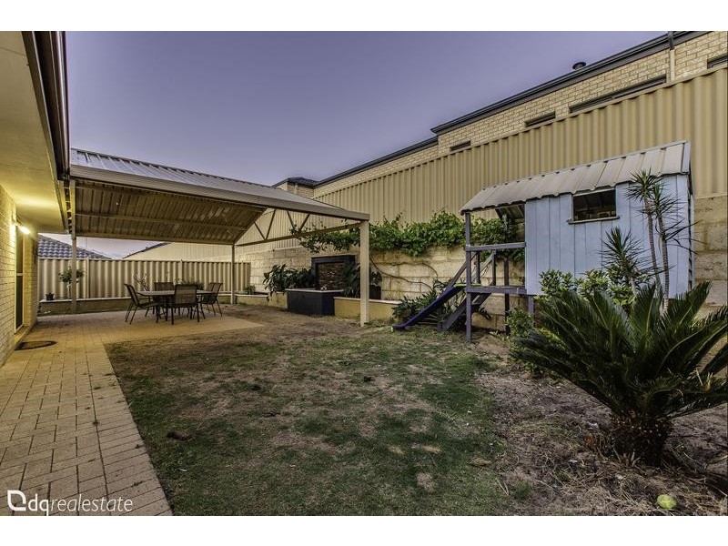 10 Ginsburg Turn, Tapping WA 6065