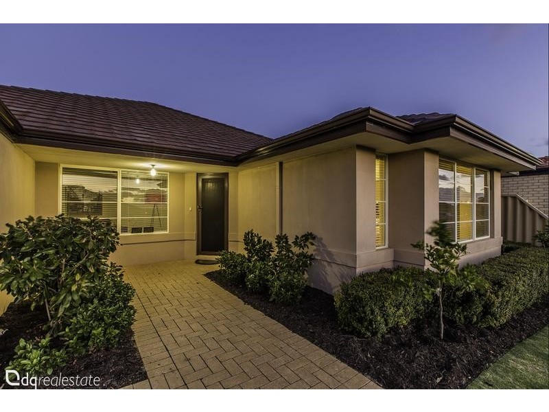 10 Ginsburg Turn, Tapping WA 6065