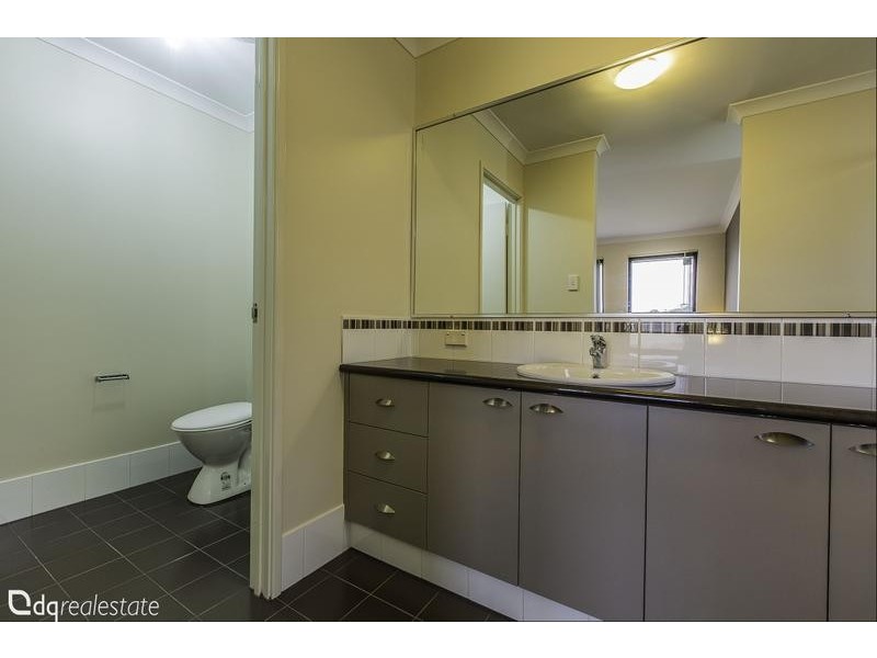 107 Vincent Road, Sinagra WA 6065