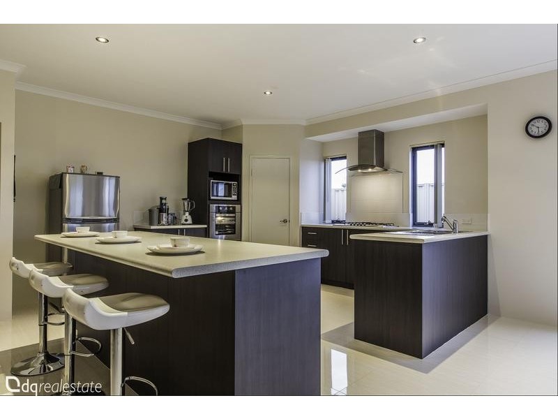 107 Vincent Road, Sinagra WA 6065