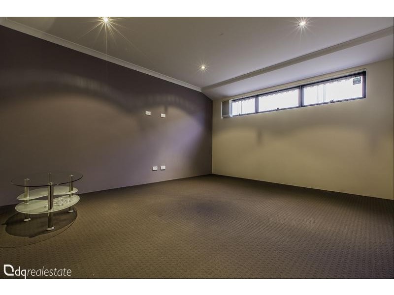 107 Vincent Road, Sinagra WA 6065