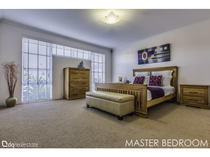 16 Zeppelin Way, Tapping WA 6065