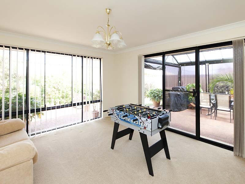 29 Bazille Crescent, Tapping WA 6065