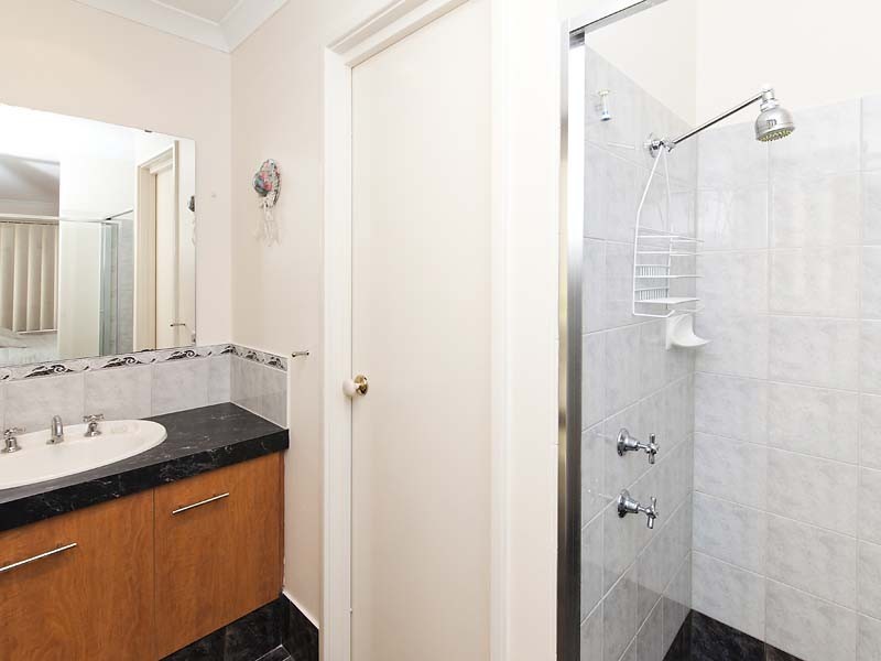 29 Bazille Crescent, Tapping WA 6065