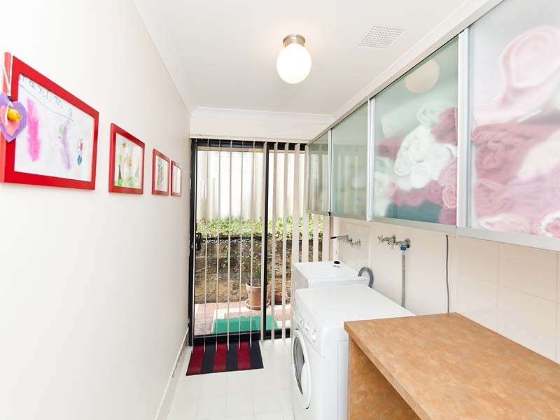 29 Bazille Crescent, Tapping WA 6065
